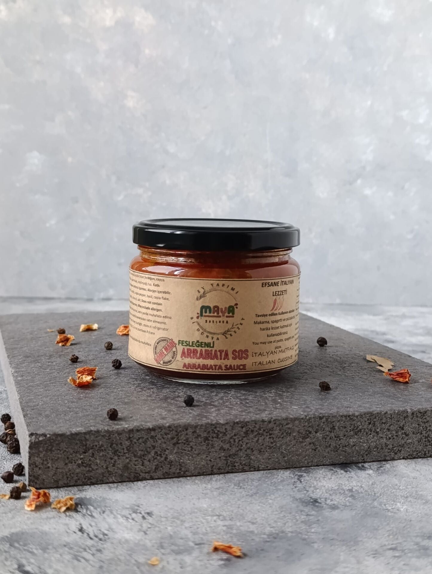 Fesleğenli Arrabbiata Sos